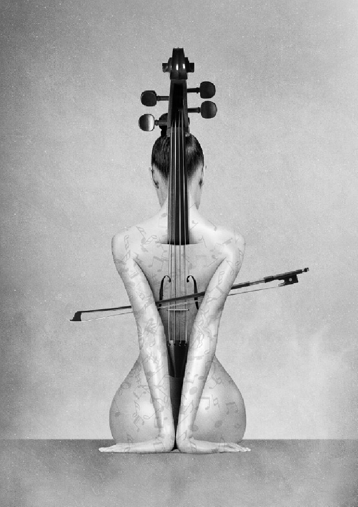 Femme-au-violoncelle