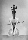 Femme-au-violoncelle